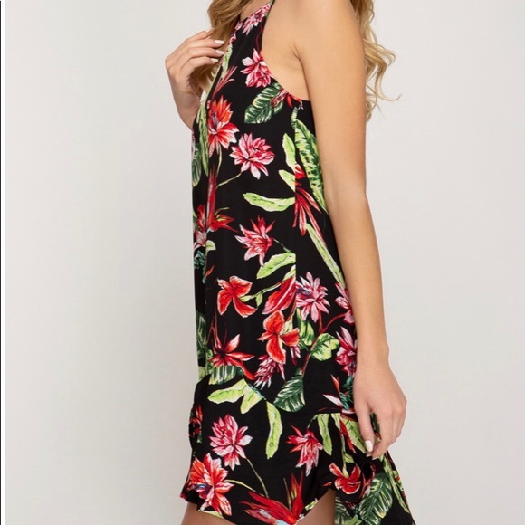 Red Floral Printed  Dress - Picture 2 of 4